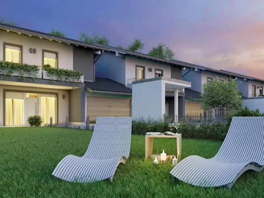 Immagine 2 di Casa indipendente in vendita  in Via Emilia a Pisa