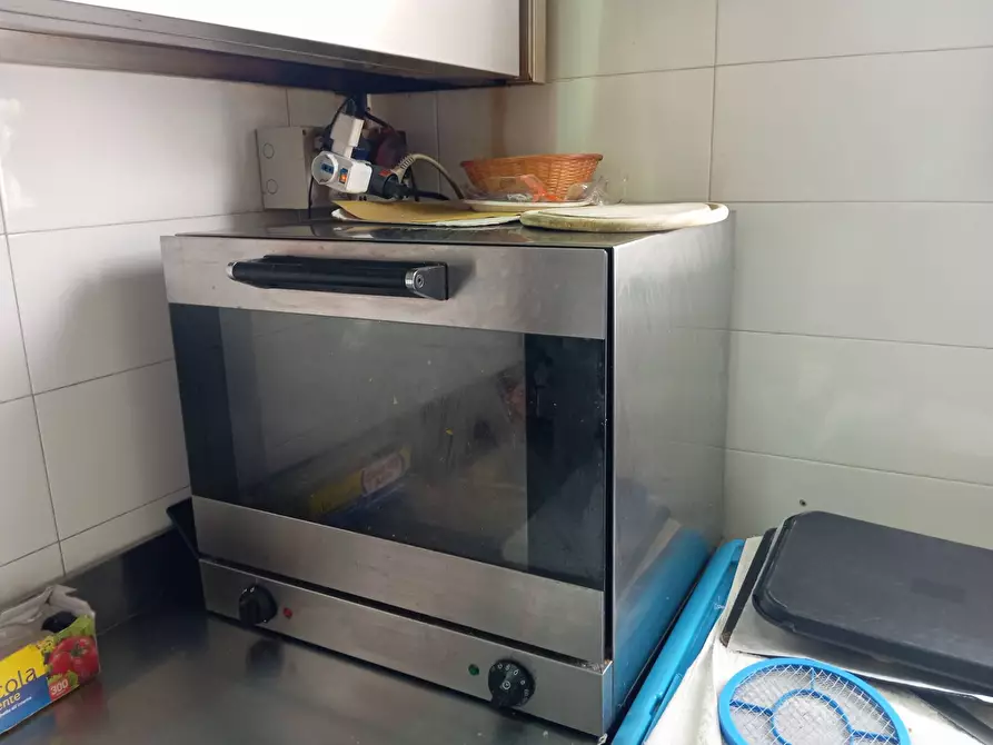 Immagine 12 di Attività commerciale in vendita  in Via Cisanello a Pisa