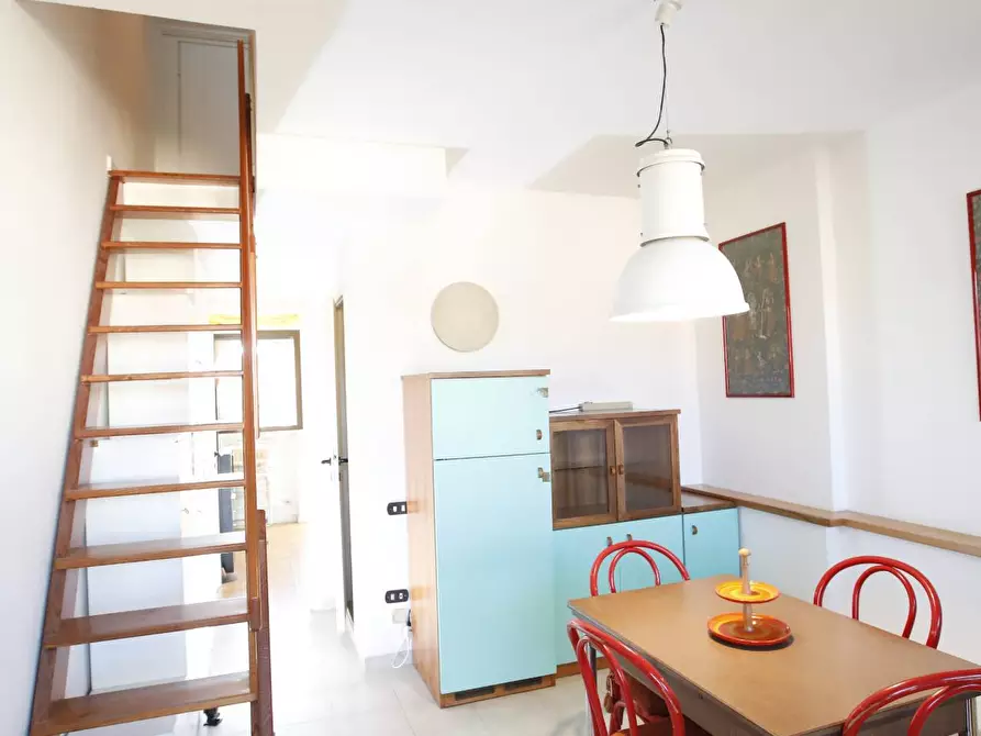 Immagine 2 di Appartamento in vendita  in Viale Del Tirreno a Pisa