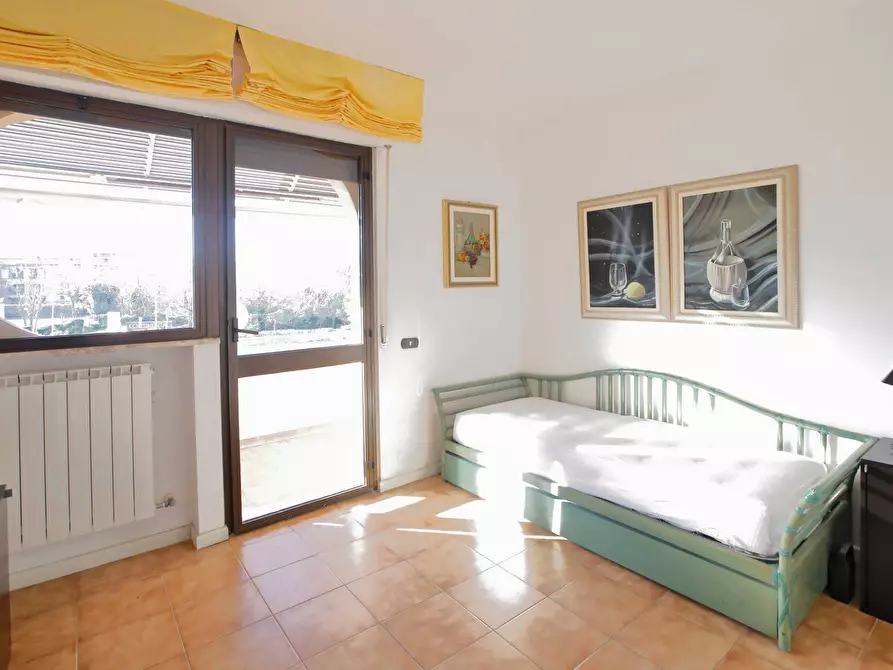 Immagine 11 di Appartamento in vendita  in Viale Del Tirreno a Pisa