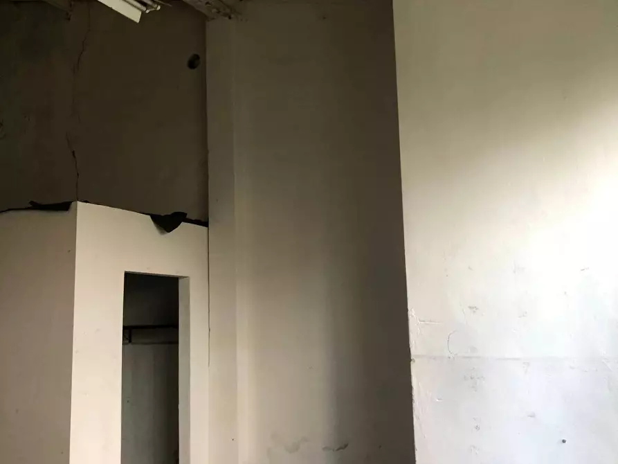 Immagine 2 di Attività commerciale in vendita  in via tosco romagnola a Cascina