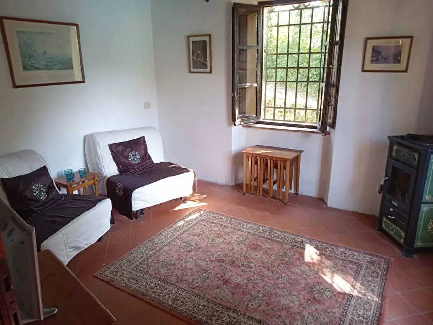 Immagine 5 di Villetta a schiera in vendita  in CAMPORGIANO a Camporgiano