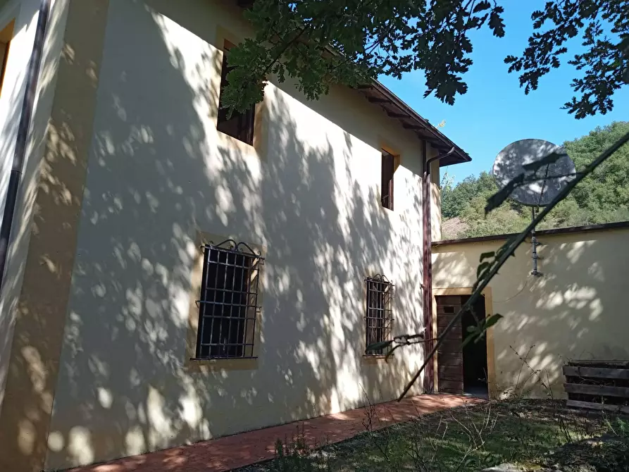 Immagine 27 di Villetta a schiera in vendita  in CAMPORGIANO a Camporgiano