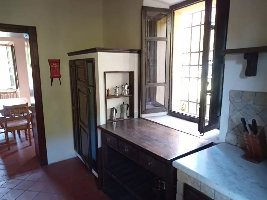 Immagine 12 di Villetta a schiera in vendita  in CAMPORGIANO a Camporgiano