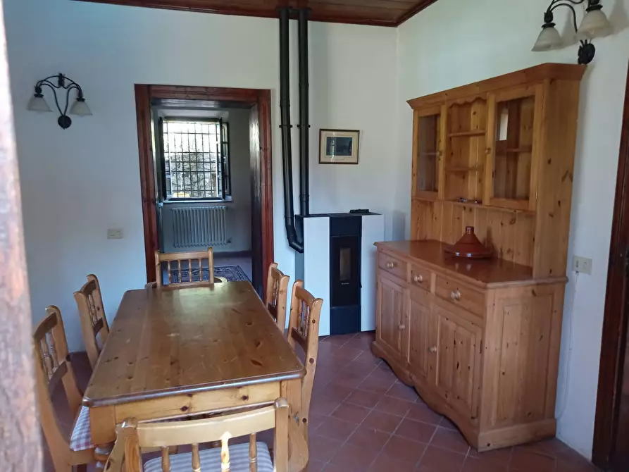 Immagine 8 di Villetta a schiera in vendita  in CAMPORGIANO a Camporgiano