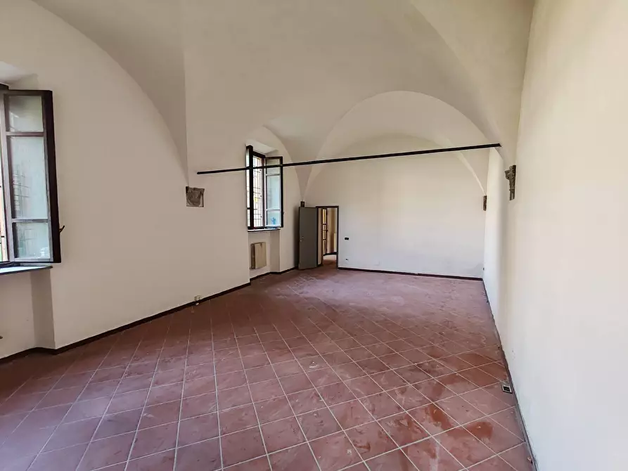 Immagine 1 di Appartamento in vendita  in corso italia a Pisa