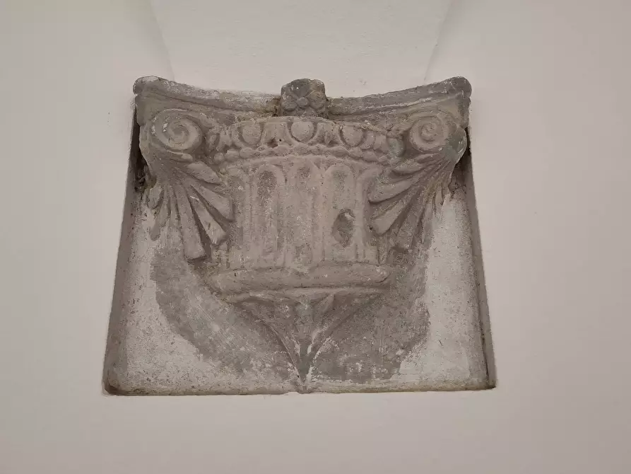 Immagine 6 di Appartamento in vendita  in corso italia a Pisa