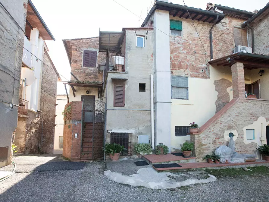 Immagine 25 di Casa indipendente in vendita  in via piave a Casciana Terme Lari