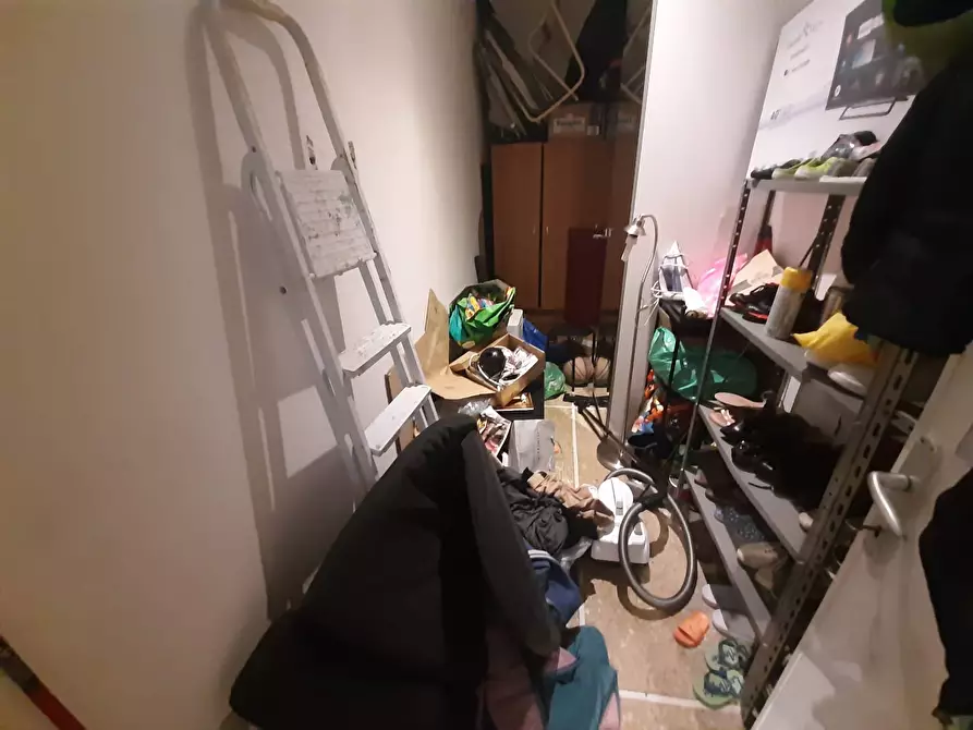 Immagine 13 di Appartamento in vendita  in Via Di Pratale a Pisa