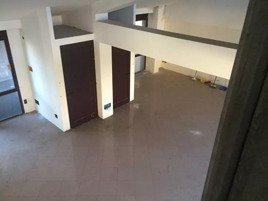 Immagine 8 di Attività commerciale in vendita  in Via Di Gello a Pisa