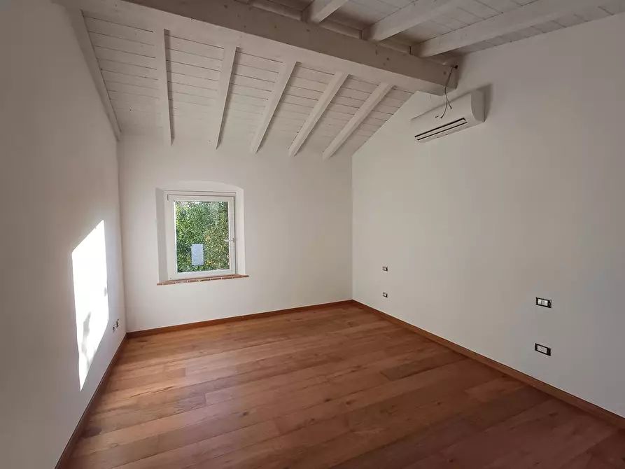 Immagine 8 di Casa indipendente in vendita  in via filippo turati a San Giuliano Terme