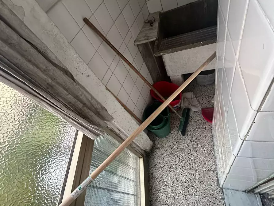 Immagine 14 di Appartamento in vendita  in Largo Ippolito Nievo a Pisa