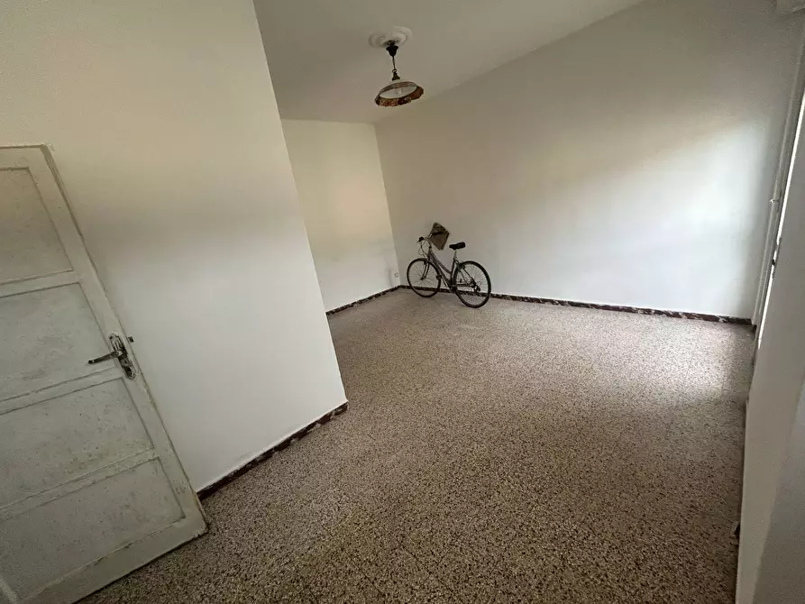 Immagine 4 di Appartamento in vendita  in Largo Ippolito Nievo a Pisa