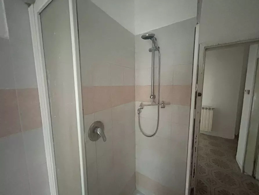 Immagine 17 di Appartamento in vendita  in Largo Ippolito Nievo a Pisa