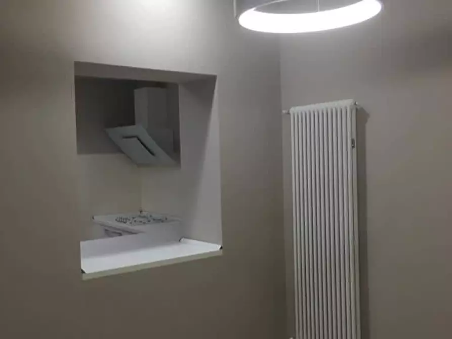 Immagine 4 di Appartamento in affitto  in Via Emilio Zola a Livorno