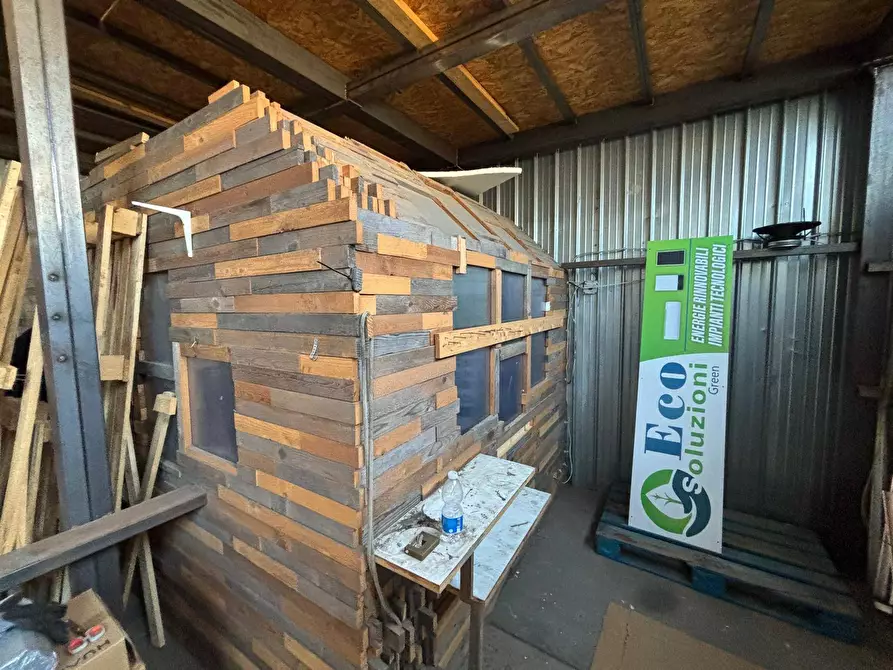 Immagine 5 di Magazzino in affitto  in via achille grandi a Vicopisano