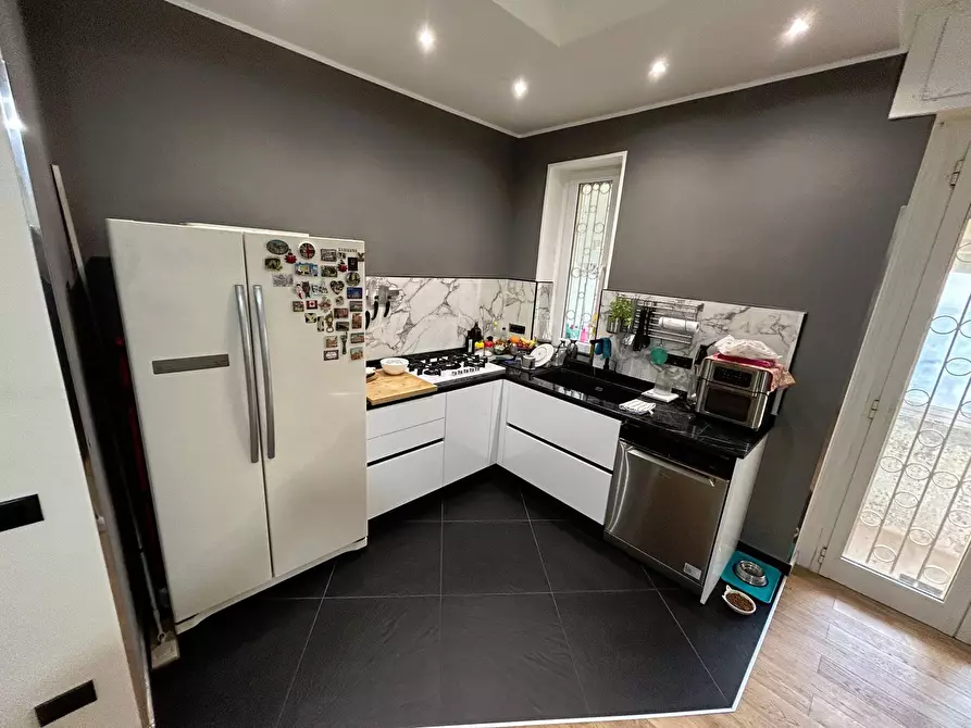 Immagine 4 di Appartamento in vendita  in Via Gramsci a Livorno