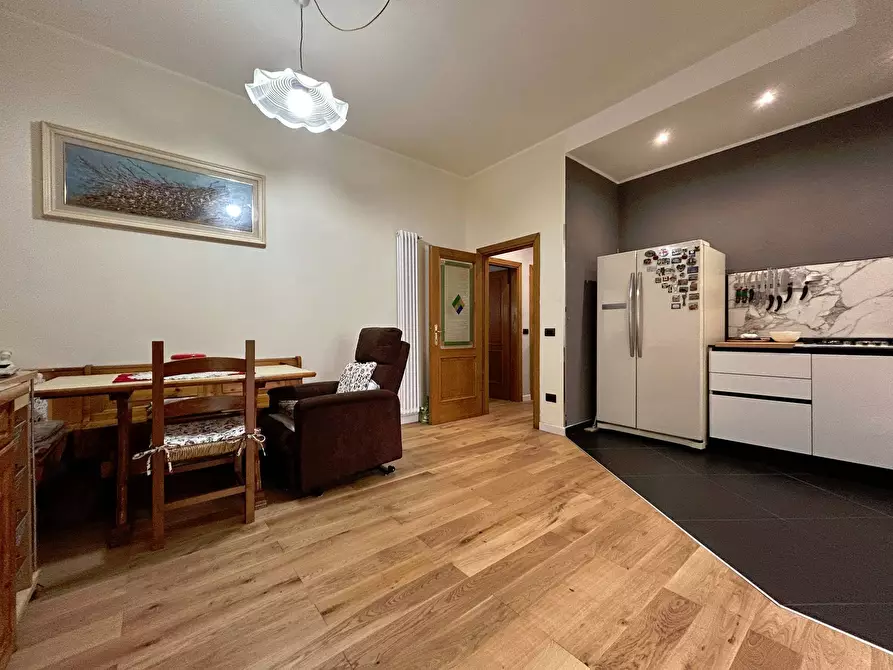 Immagine 8 di Appartamento in vendita  in Via Gramsci a Livorno