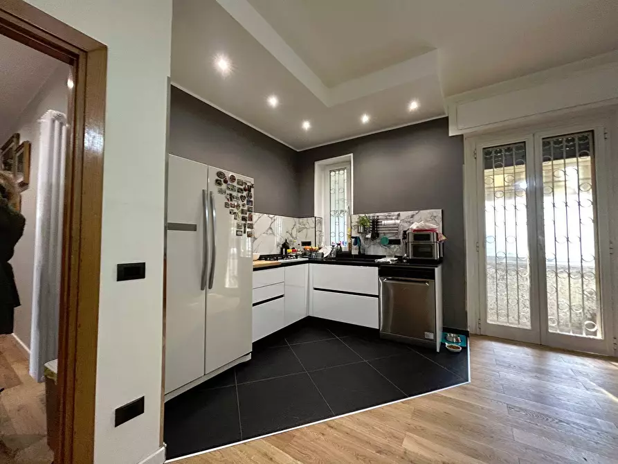 Immagine 6 di Appartamento in vendita  in Via Gramsci a Livorno