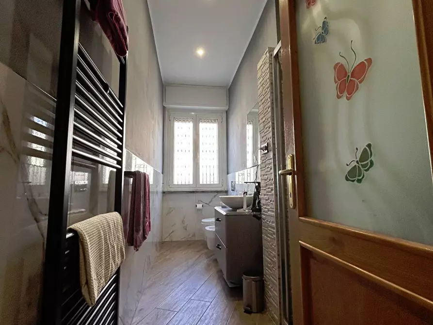 Immagine 28 di Appartamento in vendita  in Via Gramsci a Livorno