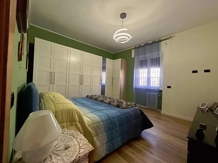 Immagine 14 di Appartamento in vendita  in Via Gramsci a Livorno