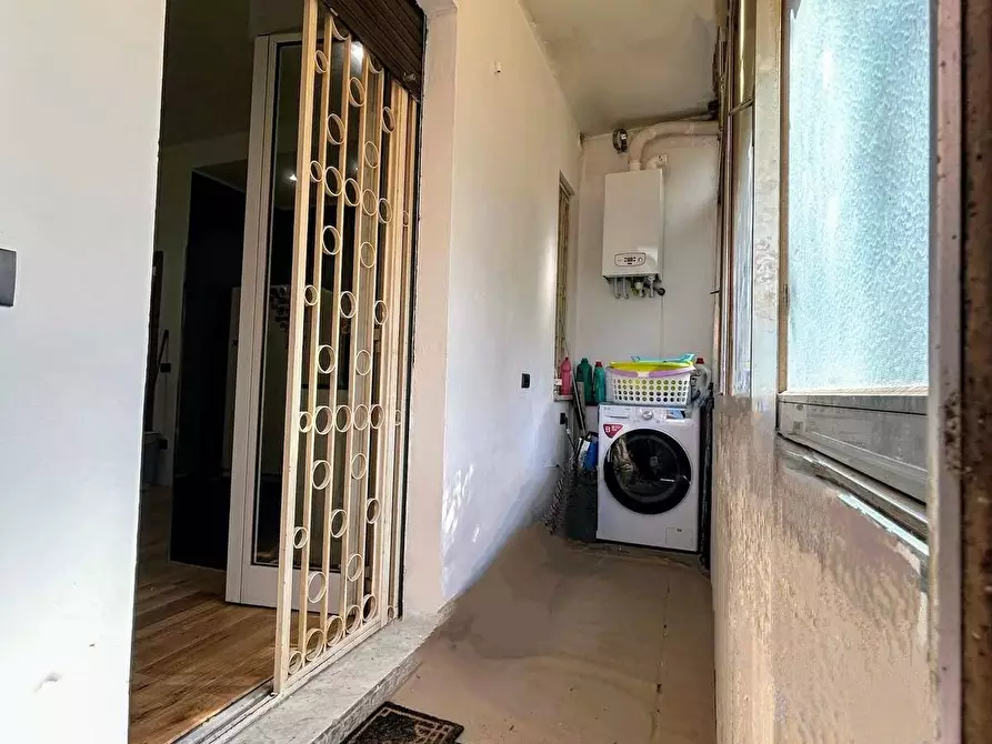 Immagine 7 di Appartamento in vendita  in Via Gramsci a Livorno