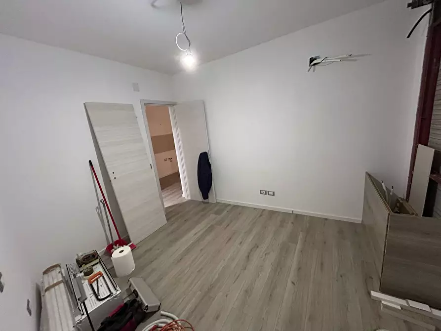 Immagine 8 di Appartamento in vendita  in via carlo cattaneo a Pisa