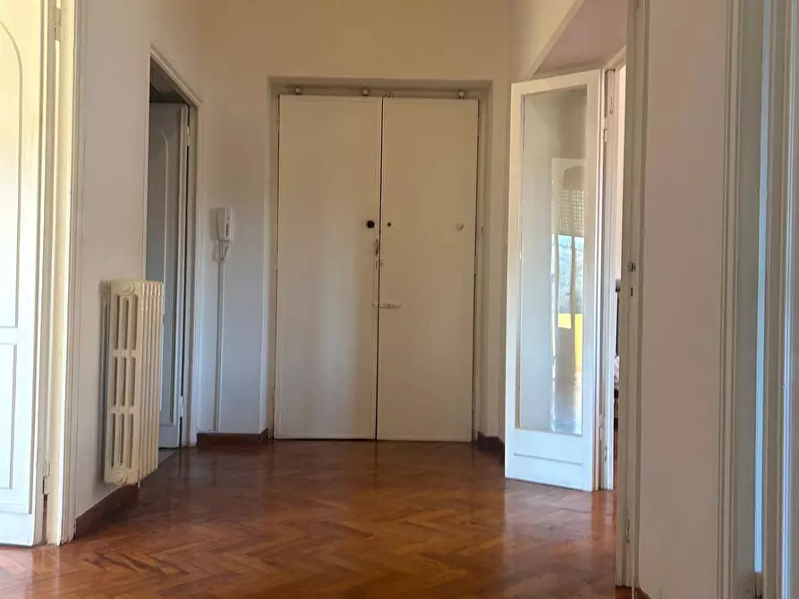 Immagine 17 di Appartamento in affitto  in Piazza Attias a Livorno