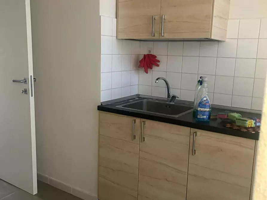 Immagine 7 di Appartamento in affitto  in Via Delle Siepi a Livorno