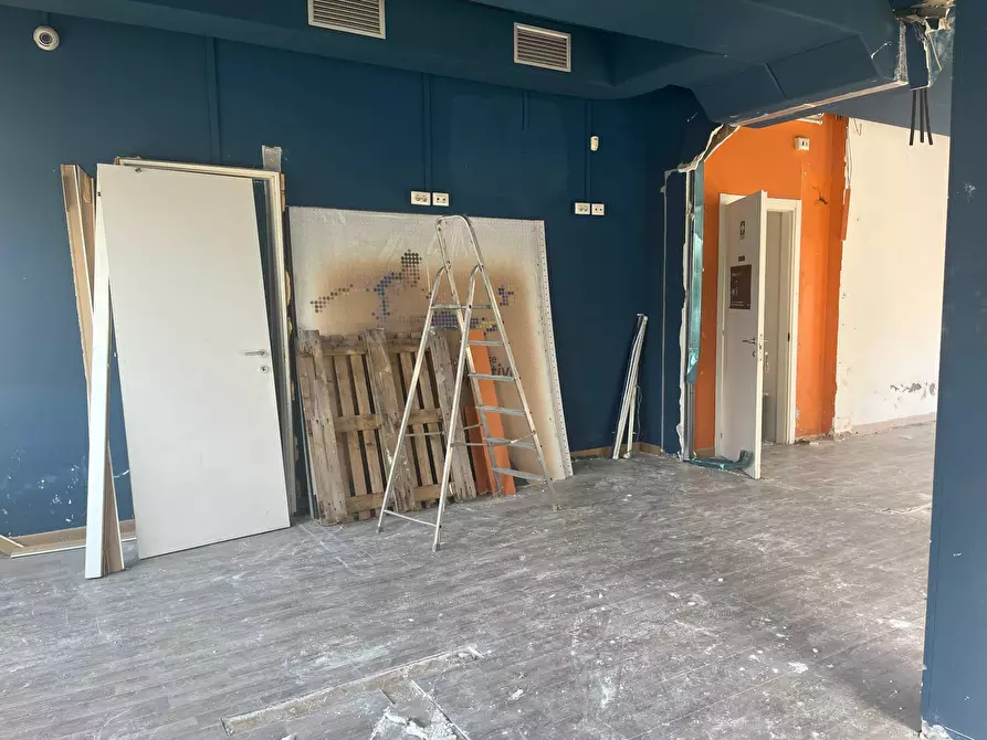 Immagine 4 di Attività commerciale in vendita  in via provinciale vicarese a Vicopisano