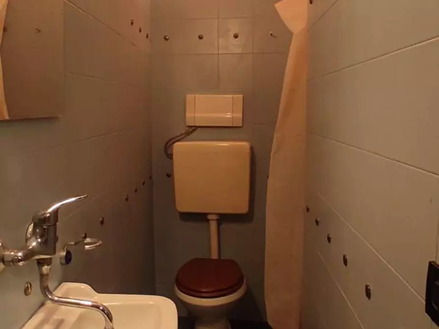 Immagine 11 di Appartamento in affitto  in Piazza Della Repubblica a Livorno