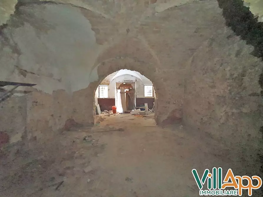 Immagine 8 di Locale commerciale in vendita  in Corso appio claudio a Fondi