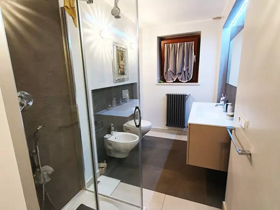 Immagine 22 di Villa in vendita  in Via Provinciale per Lenola a Fondi