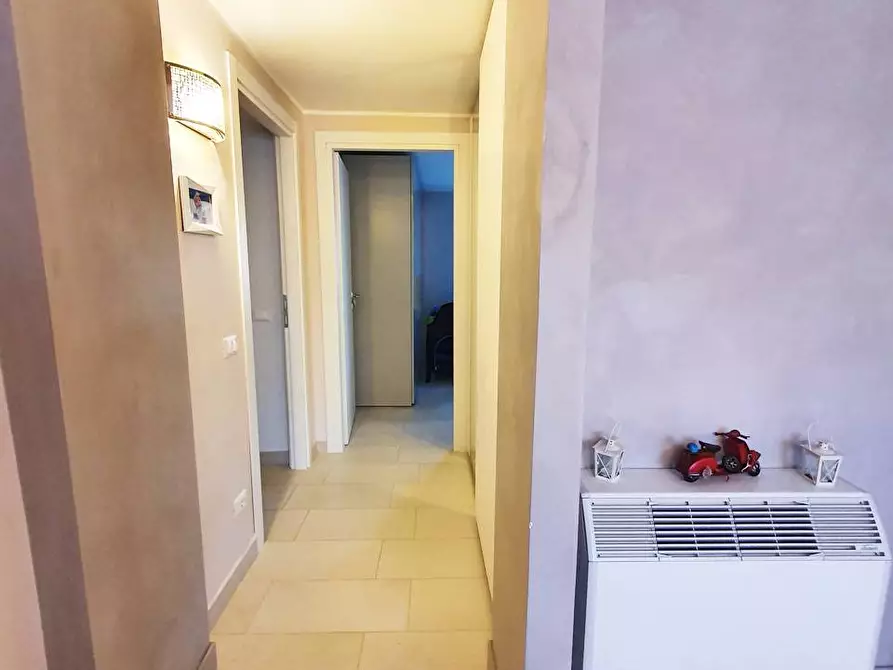 Immagine 24 di Villa in vendita  in Via Provinciale per Lenola a Fondi