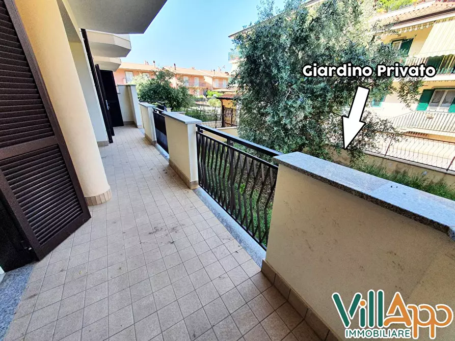 Immagine 11 di Appartamento in vendita  in Via Aldo Moro a Fondi