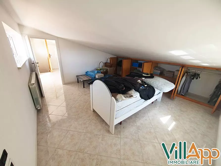 Immagine 25 di Villa in vendita  in Via Campania a Fondi