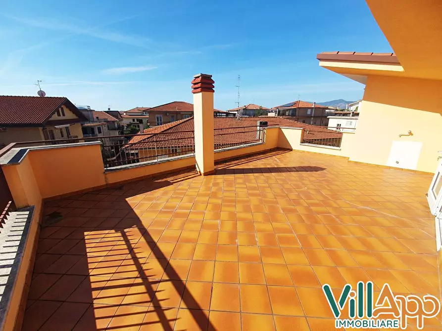 Immagine 28 di Villa in vendita  in Via Campania a Fondi