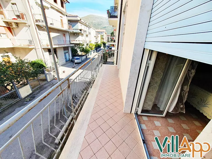 Immagine 27 di Villa in vendita  in Via Bettino Ricasoli a Fondi