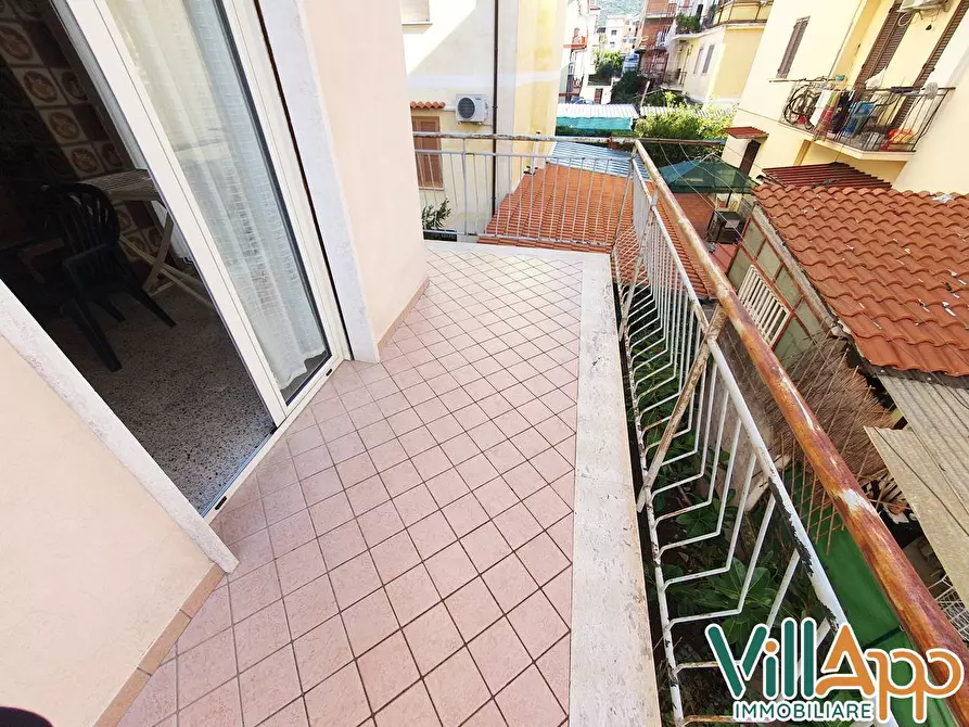 Immagine 14 di Villa in vendita  in Via Bettino Ricasoli a Fondi