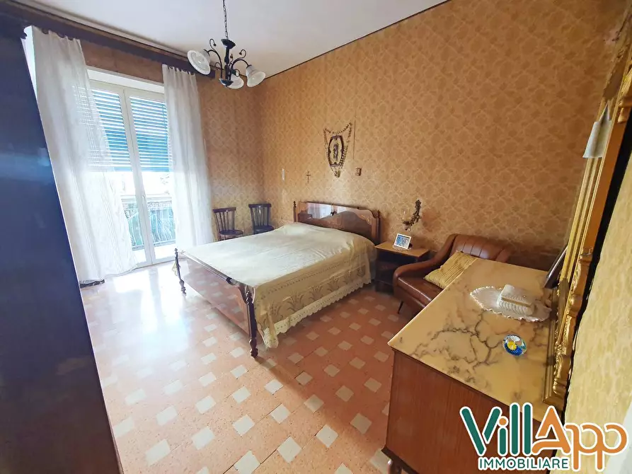 Immagine 10 di Villa in vendita  in Via Bettino Ricasoli a Fondi