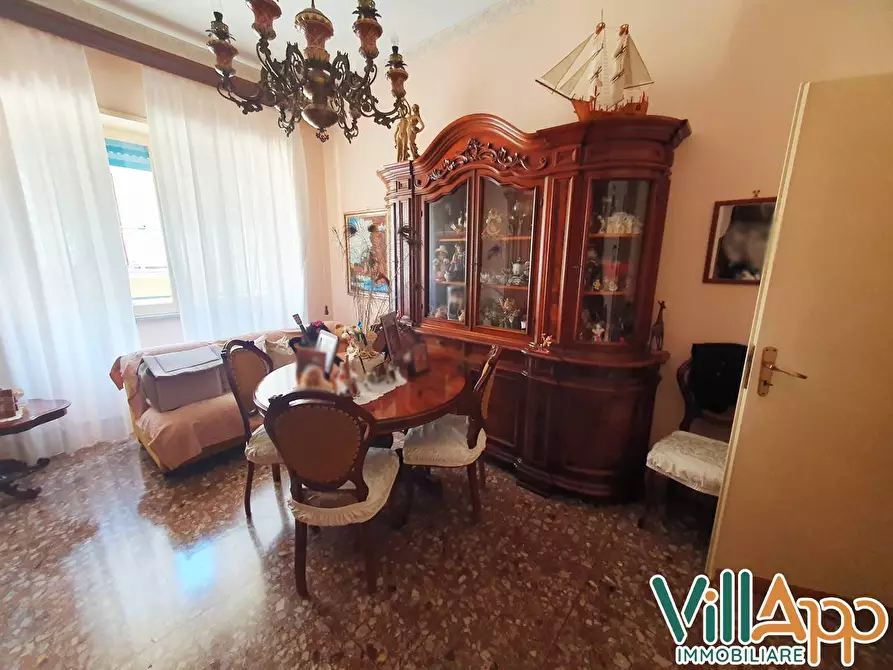 Immagine 18 di Villa in vendita  in Via Bettino Ricasoli a Fondi