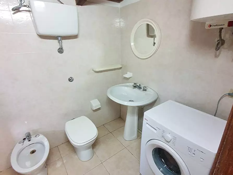 Immagine 8 di Casa vacanze in affitto  in Via Salto Primo a Fondi