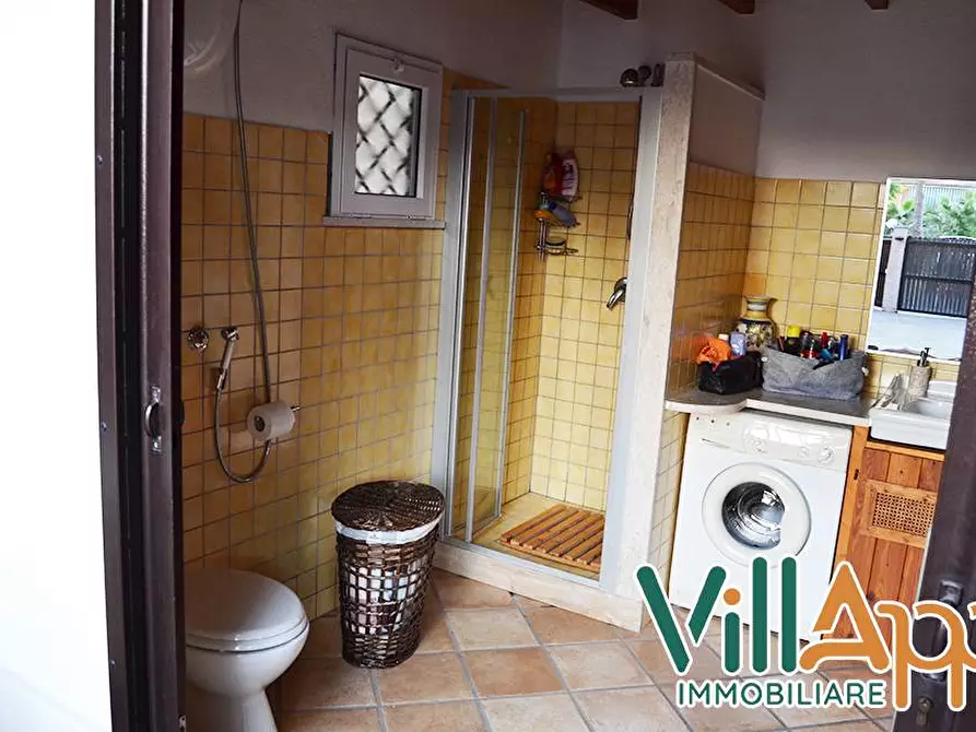 Immagine 20 di Villa in vendita  in Via Salto I a Fondi