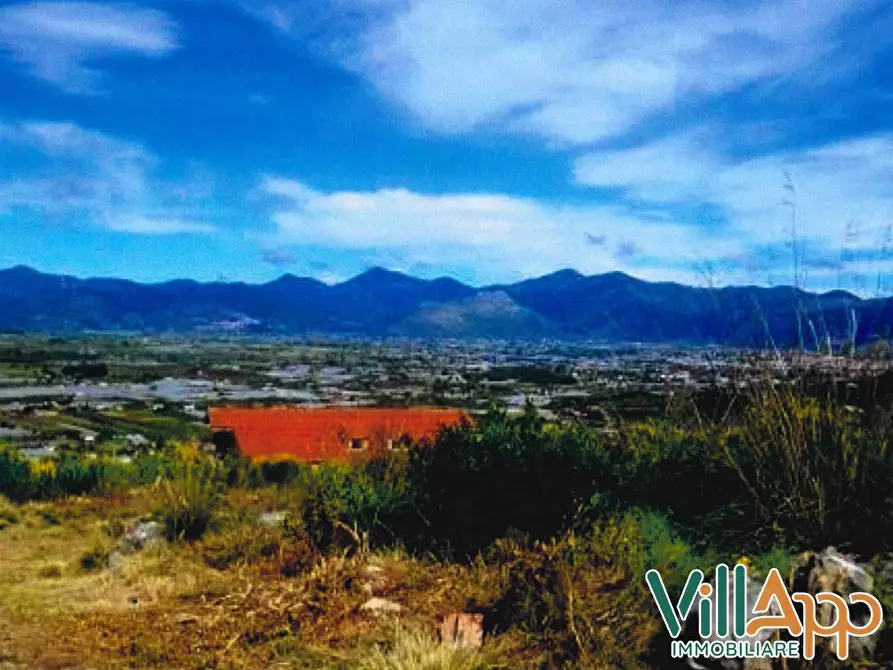 Immagine 8 di Villa in vendita  in Via San Raffaele a Fondi