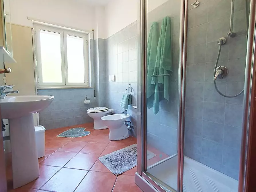 Immagine 16 di Appartamento in vendita  in Via Ripa a Fondi