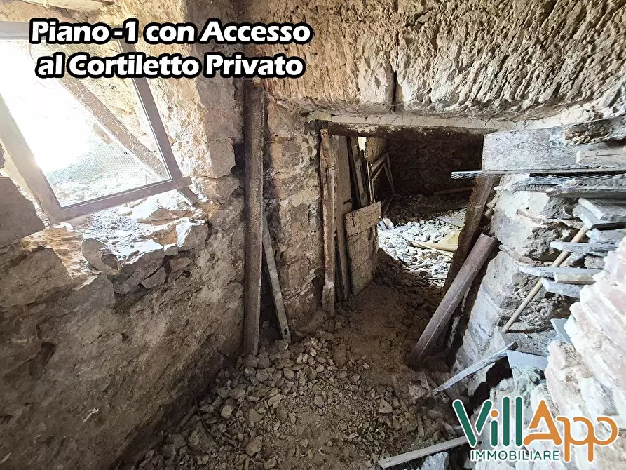 Immagine 17 di Appartamento in vendita  in Via Roma a Monte San Biagio