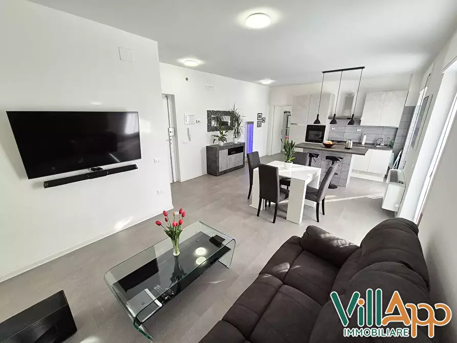 Immagine 22 di Appartamento in vendita  in Via Trento a Fondi