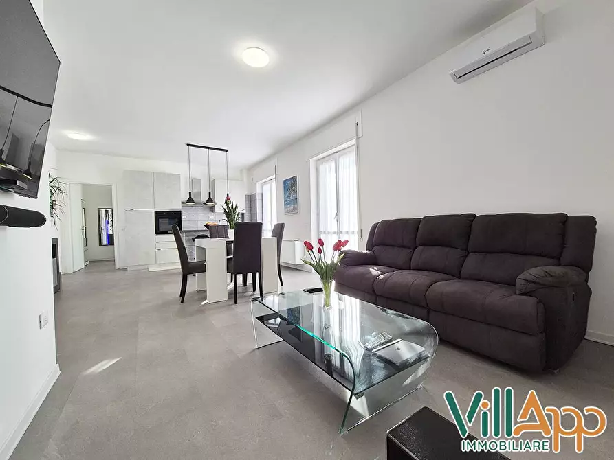 Immagine 4 di Appartamento in vendita  in Via Trento a Fondi