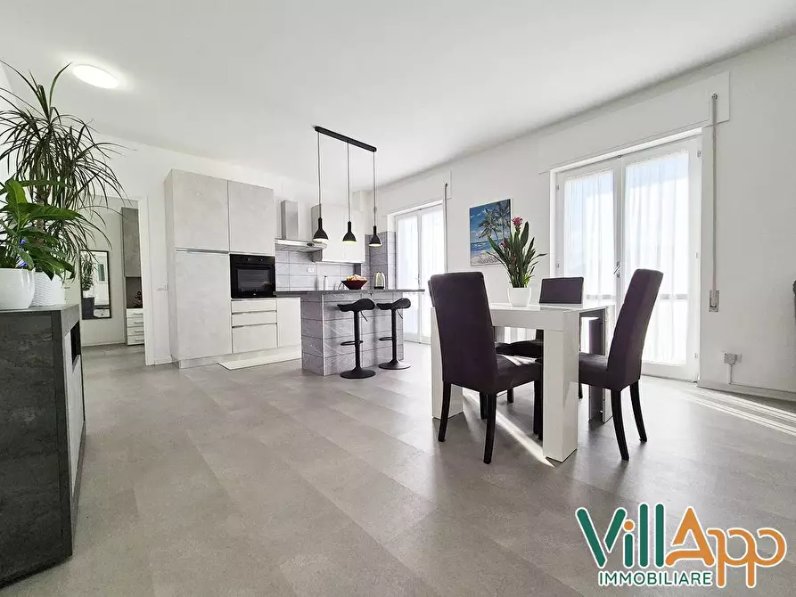 Immagine 20 di Appartamento in vendita  in Via Trento a Fondi