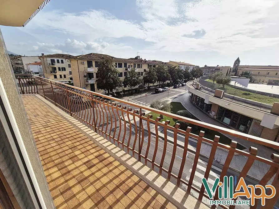 Immagine 13 di Appartamento in vendita  in Via Cesare Baldo a Fondi